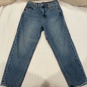 Gap Mom Jean size 8
